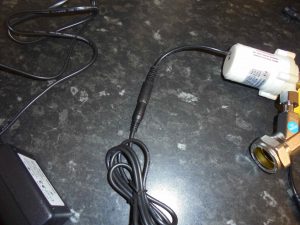 Plugging the transformer directly into the barrel of the pump will test both the pump motor and the transformer.